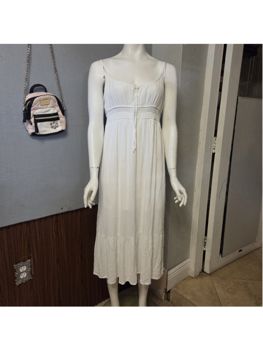 Women's Blashe White Midi Dress Size L